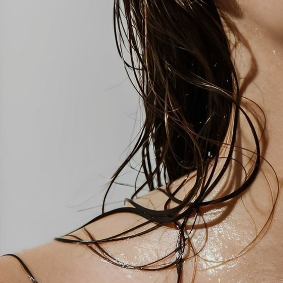 Herbal Ayurvedic Hair & Scalp Care — Nourish, Strengthen & Grow Naturally