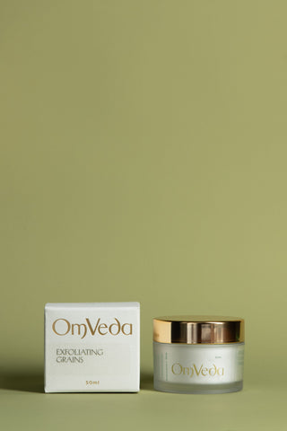 OmVeda Exfoliating Grains: Clearer Skin & less Blackheads - Exfoliant