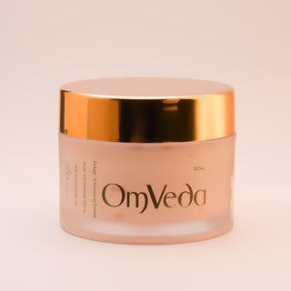 OmVeda Golden Glow Moisturiser PROFESSIONAL - OmAyur Wellness